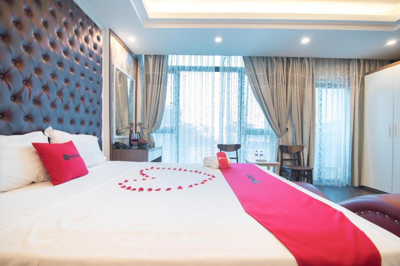 The Royal Hotel Near West Lake Hanoi Exterior foto